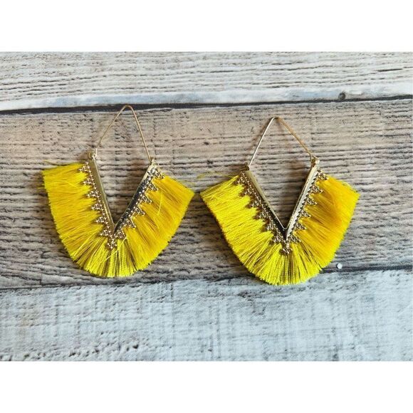 Brand New Yellow Fringe Chevron Dangle Gold Tone Earrings Costume Jewelry 3/$18 - Picture 5 of 6